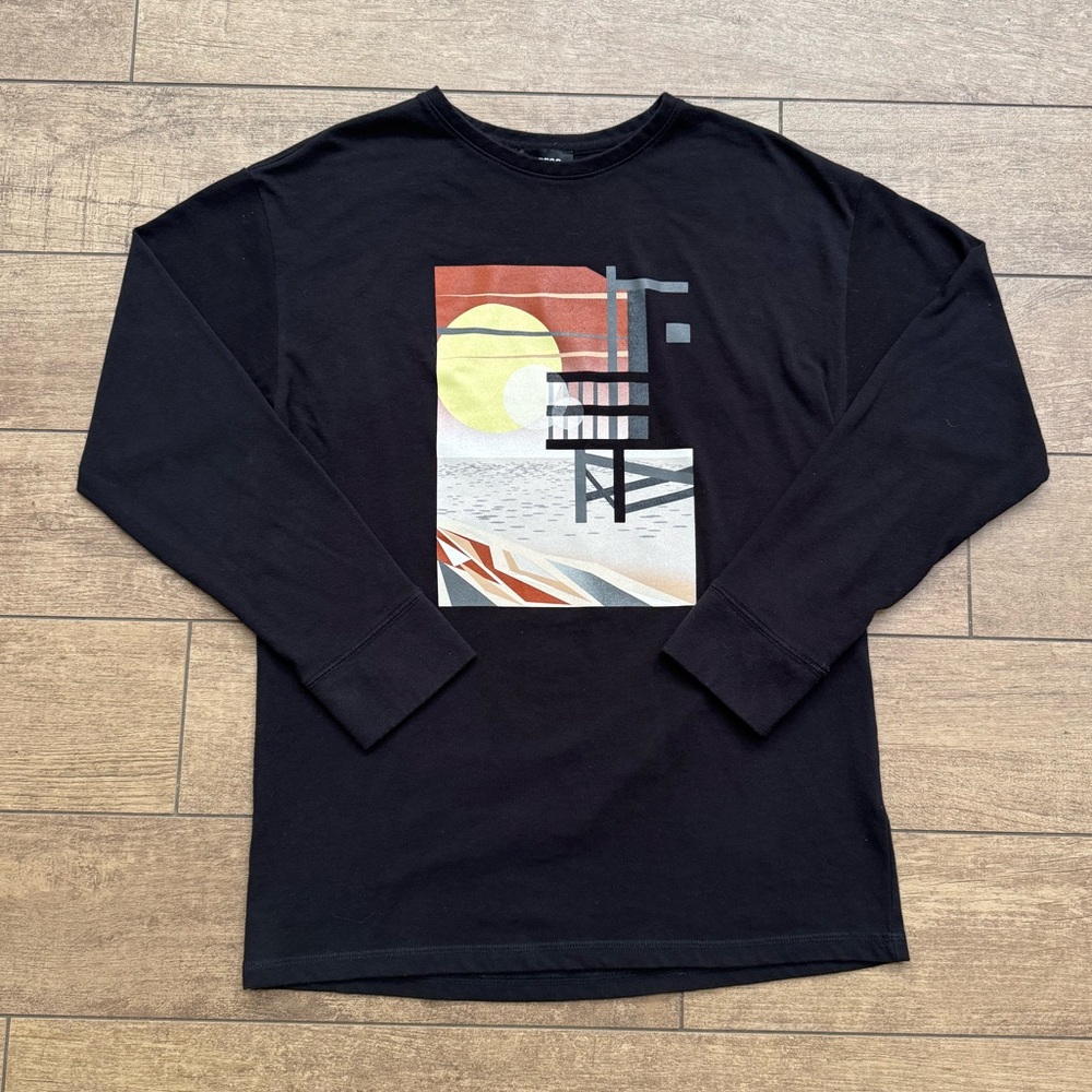 Express Graphic Long-sleeve T-Shirt